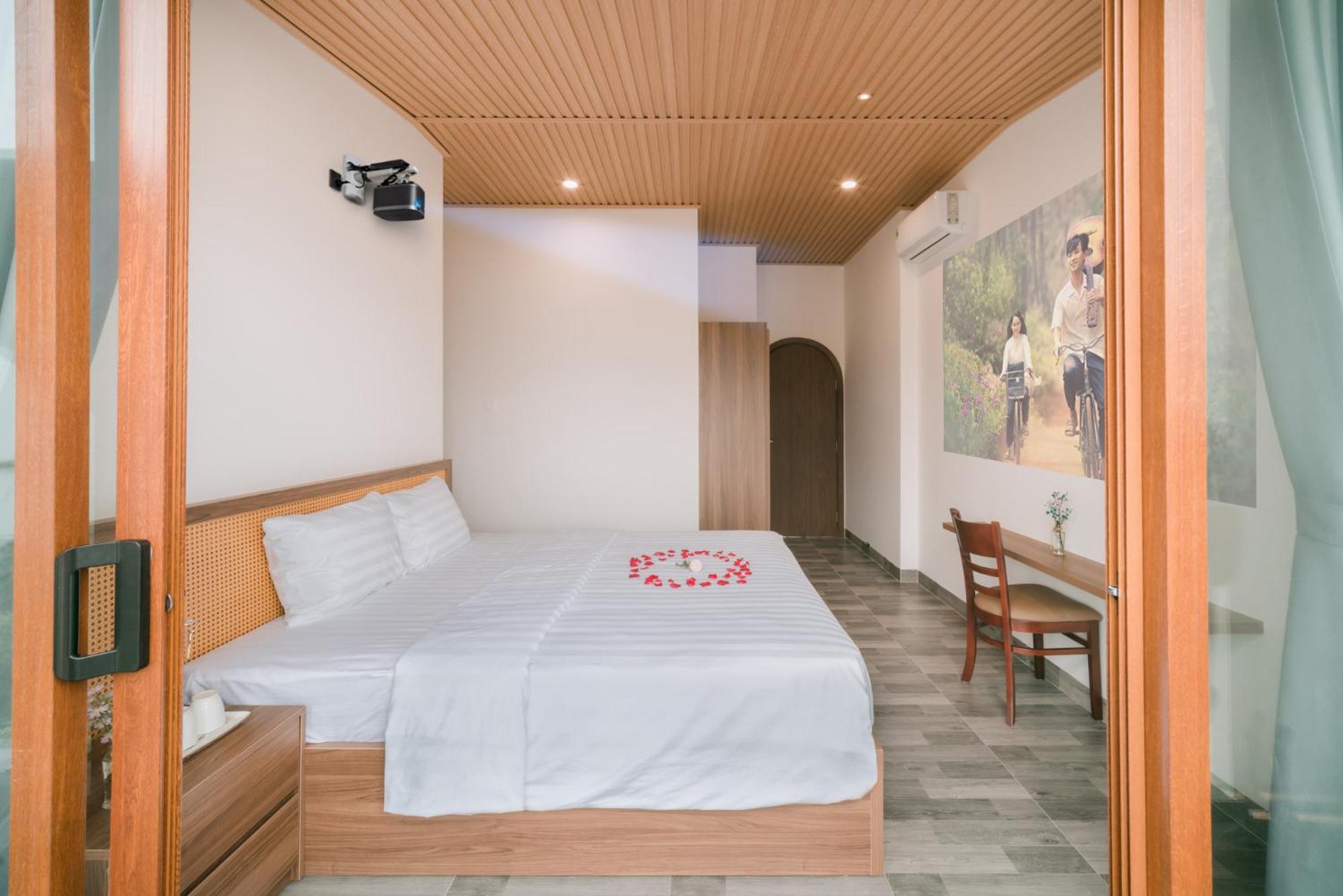 De V'Charm Hotel Dong Tac Εξωτερικό φωτογραφία
